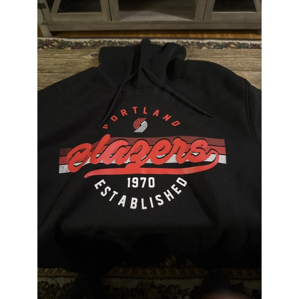 NBA Portland Trail Blazers Hoodie NBA Brand Size Large NWT Blazers new vintage. - Picture 1 of 5